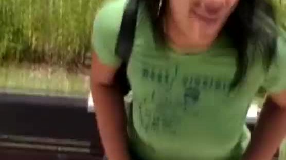 Babe is giving dude a salacious knob sucking experience
